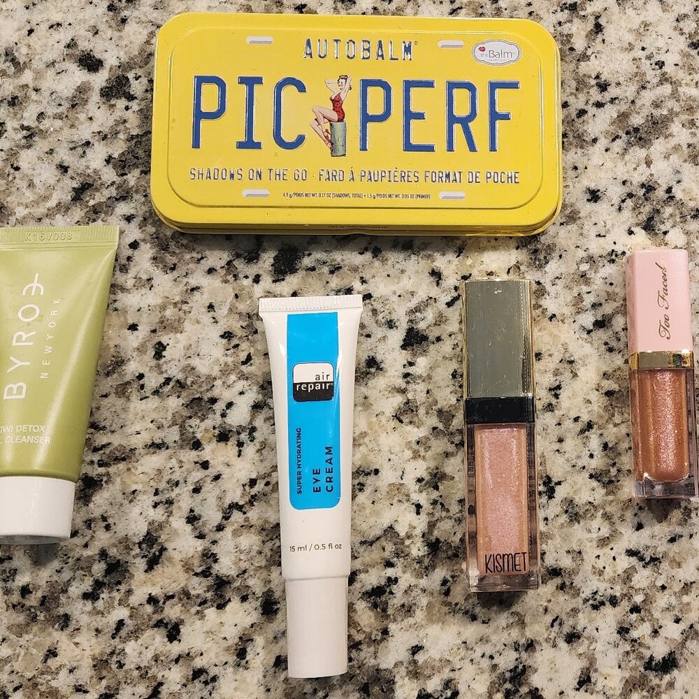 TheBalm AutoBalm Pic Perf Eyeshadow Palette Bundle